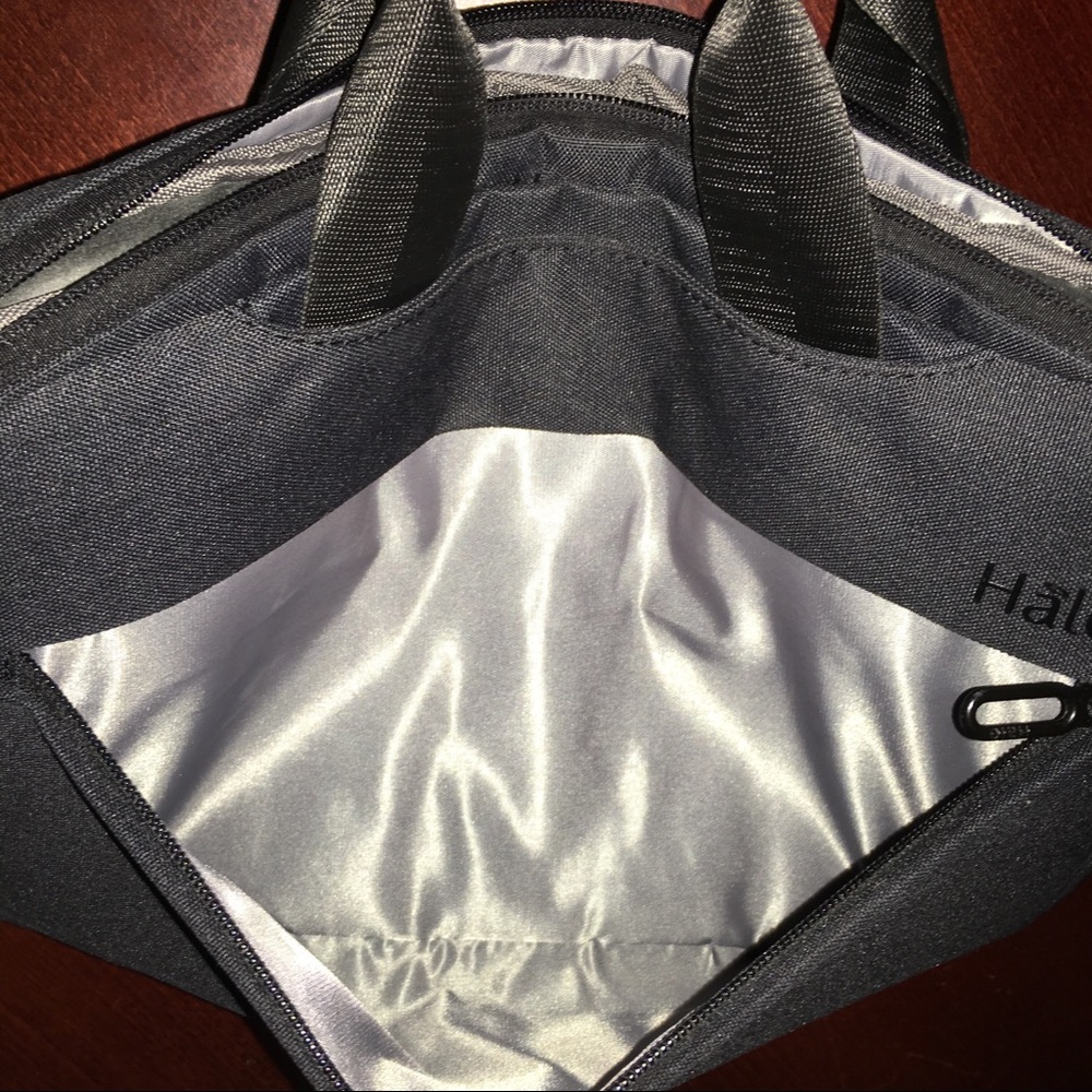Halo Tracy Laptop Bag With Targus Mouse - Picture 6 of 8